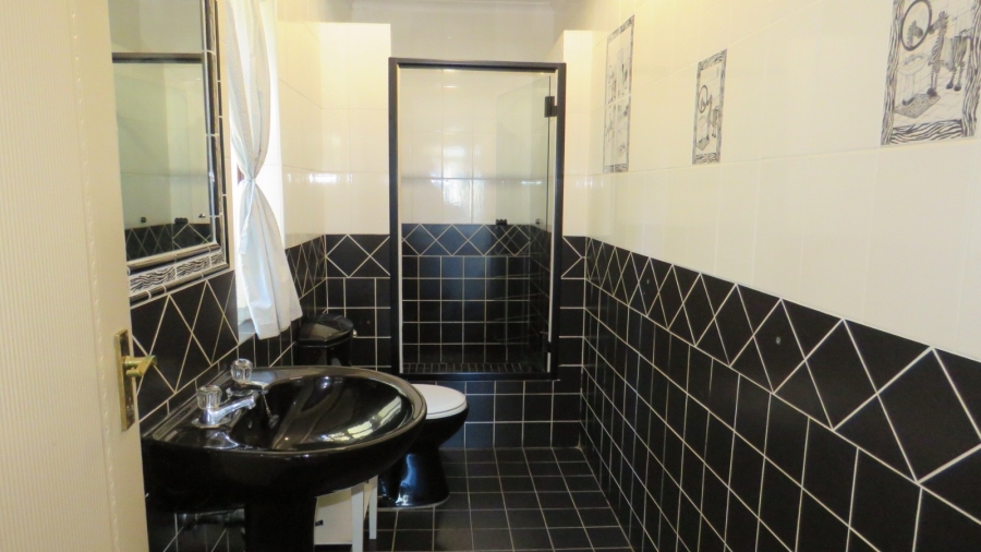 Commercial Property for Sale in Caledon Western Cape